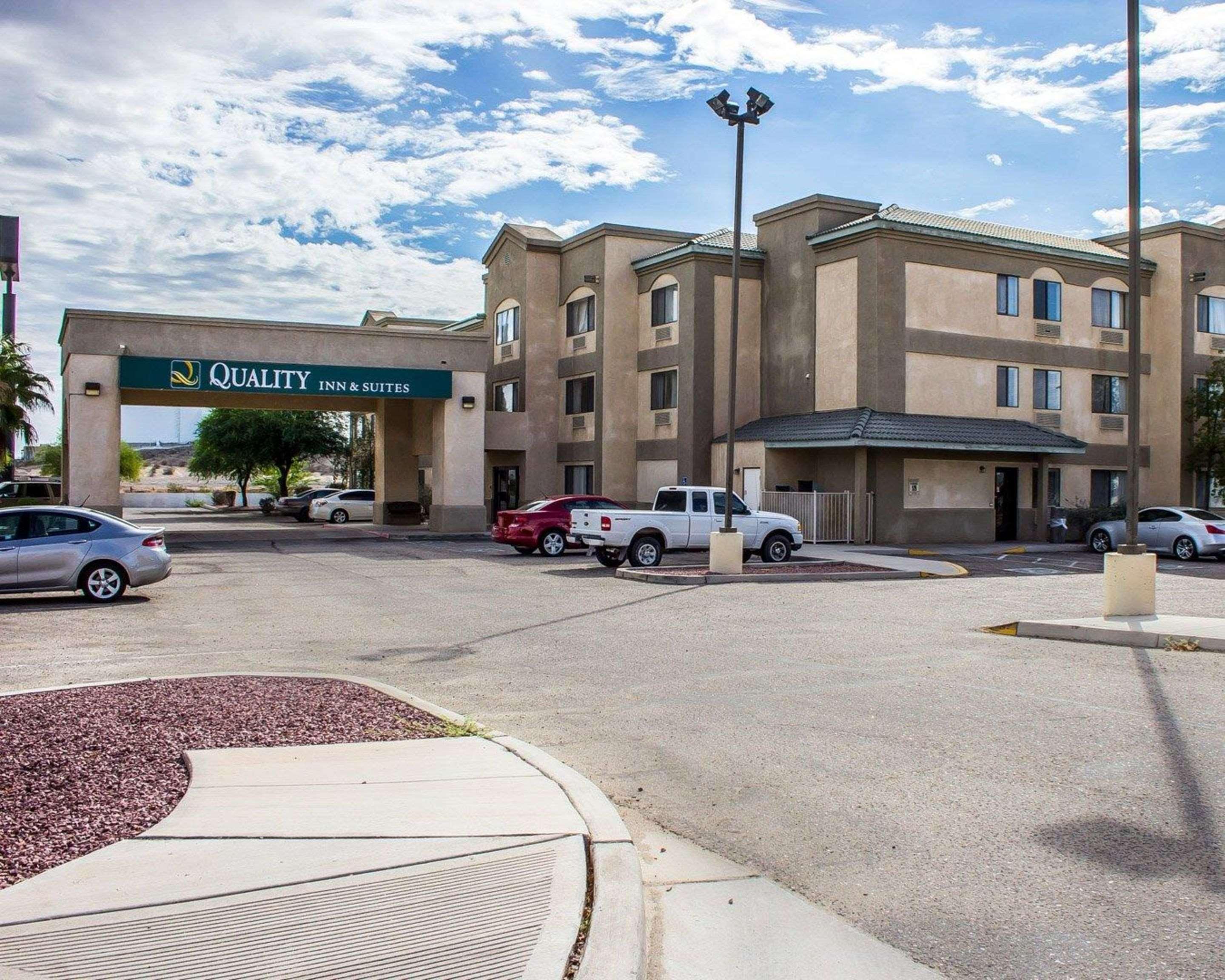 Quality Inn & Suites Yuma Exterior foto