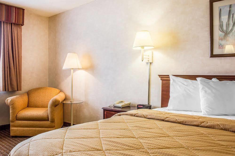 Quality Inn & Suites Yuma Exterior foto