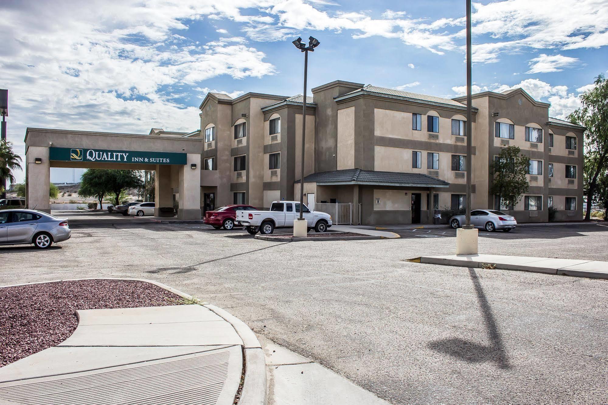 Quality Inn & Suites Yuma Exterior foto